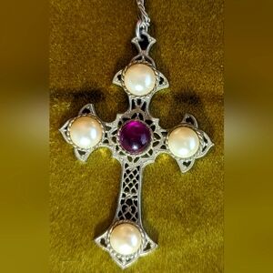 Sarah Coventry necklace